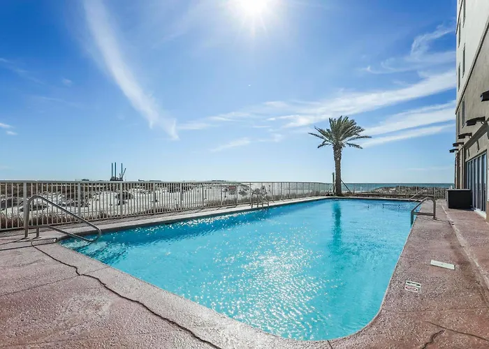 Royal Palms 705 *